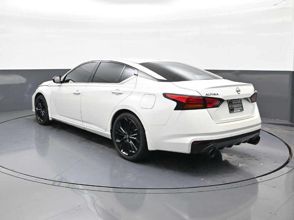Used 2025 Nissan Altima 2.5 SR w/ SR Premium Package FWD image 7