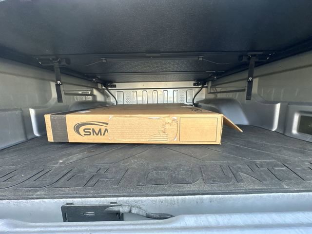 Used 2022 Jeep Gladiator Willys image 23