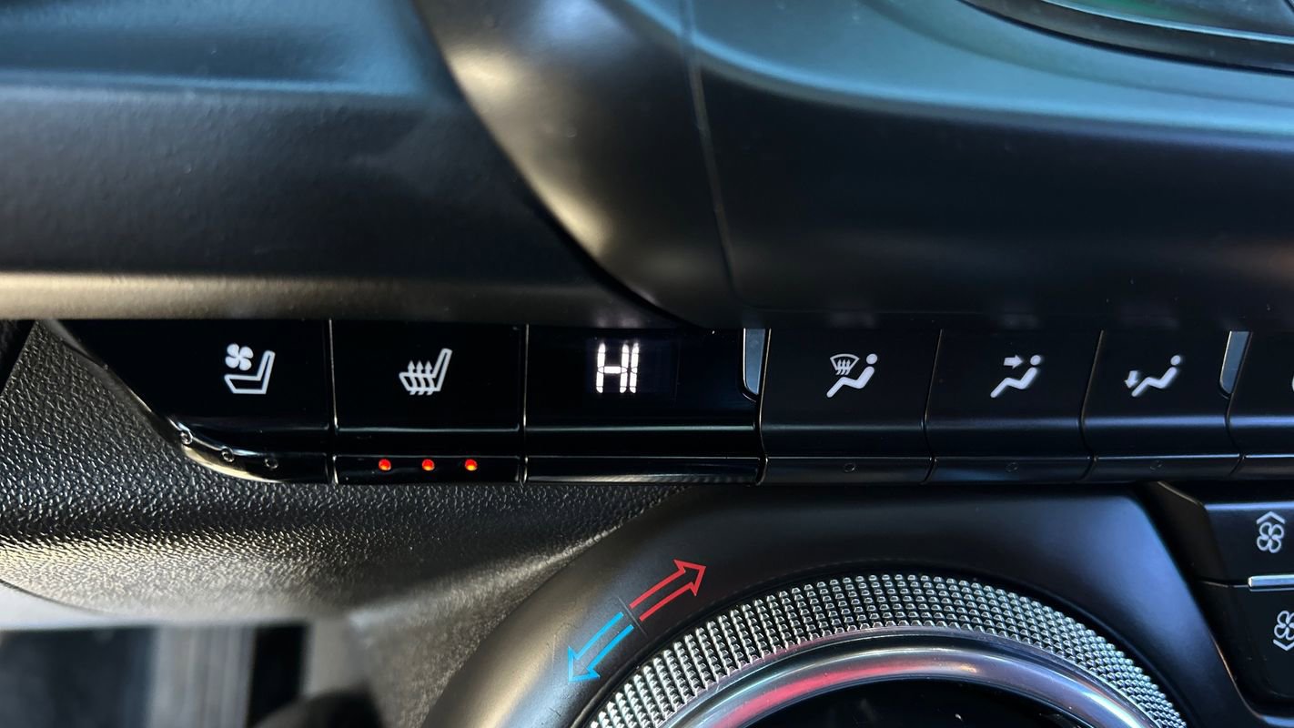 Used 2016 Chevrolet Camaro LT w/ RS Package image 36