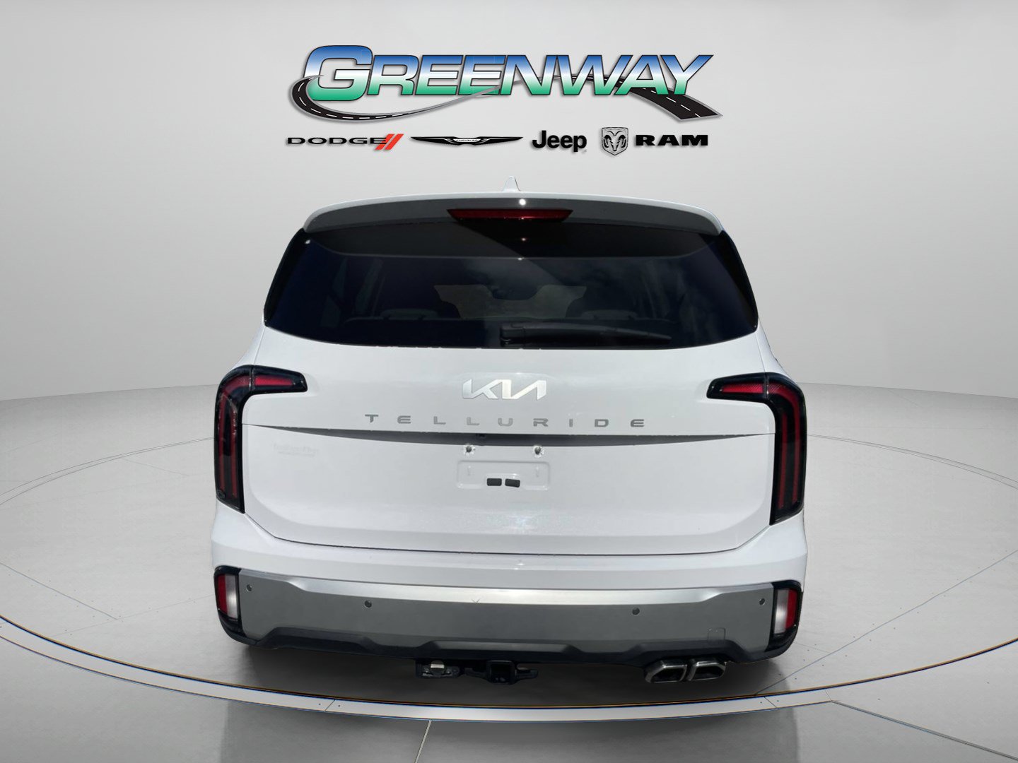 Used 2024 Kia Telluride EX w/ EX Captain's Chair Package FWD image 3