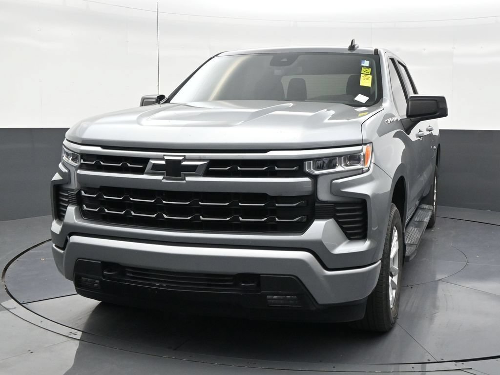 Used 2024 Chevrolet Silverado 1500 RST RWD image 8