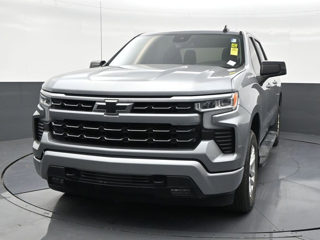Used 2024 Chevrolet Silverado 1500 RST RWD image 8