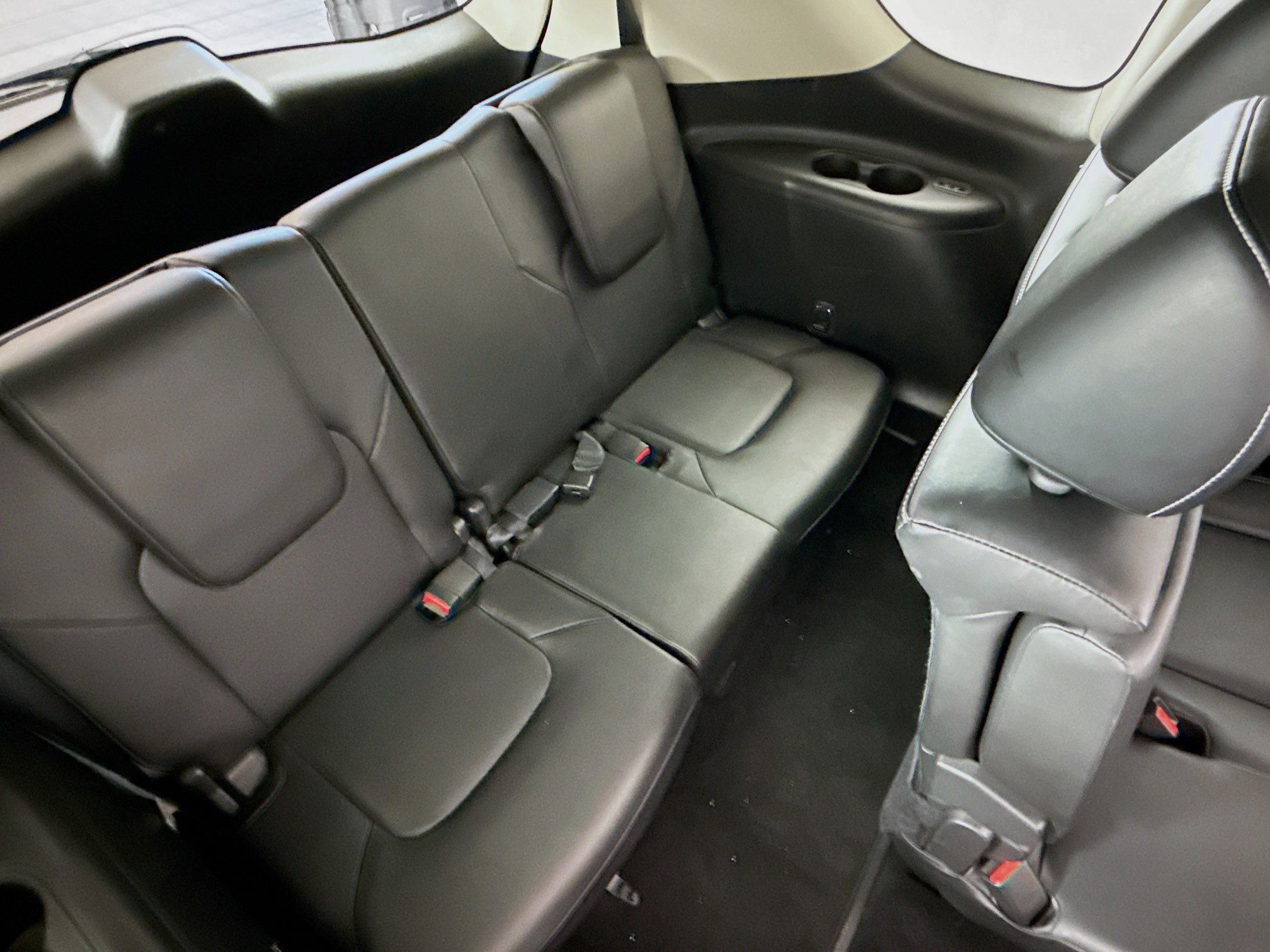 Used 2024 INFINITI QX80 Premium Select w/ Cargo Package AWD/4WD image 26