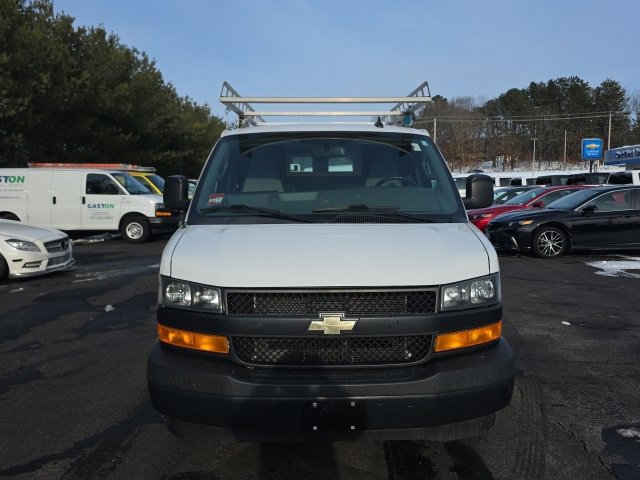 Used 2018 Chevrolet Express 2500 Work Van w/ Driver Convenience Package image 2