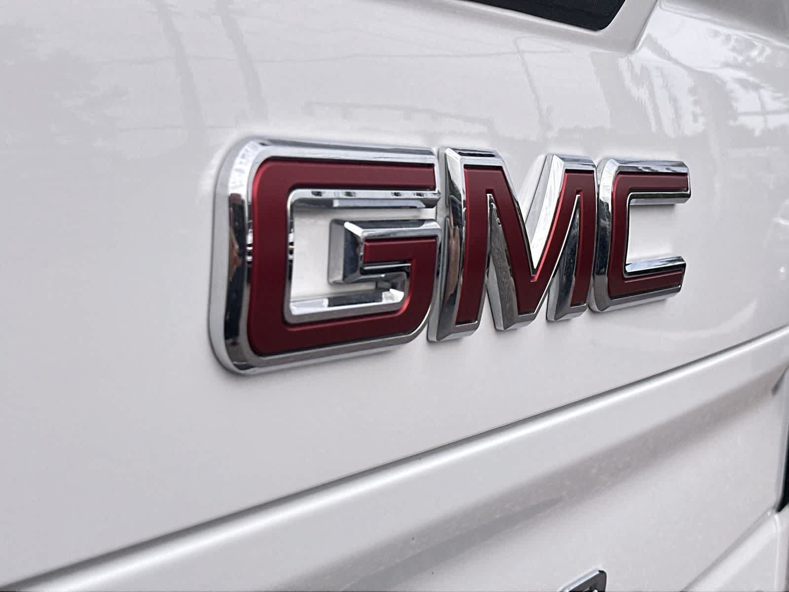 Used 2019 GMC Sierra 1500 AT4 w/ AT4 Premium Package AWD/4WD image 10