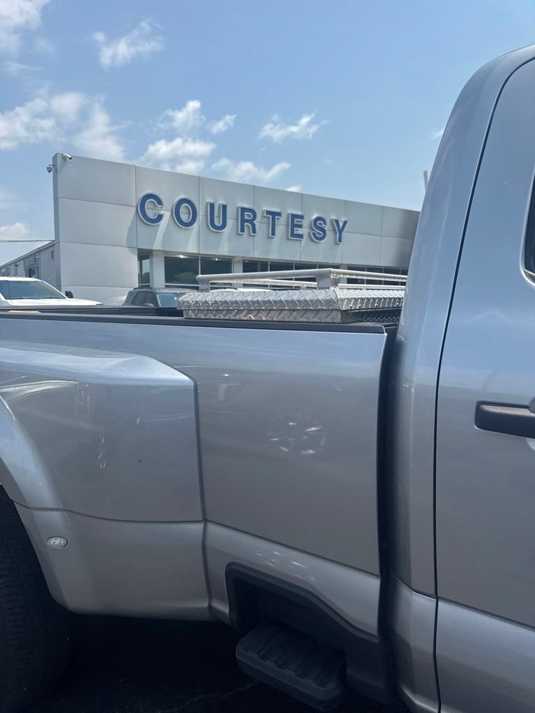 Used 2023 Ford F350 XL w/ XL Driver Assist Package AWD/4WD image 7