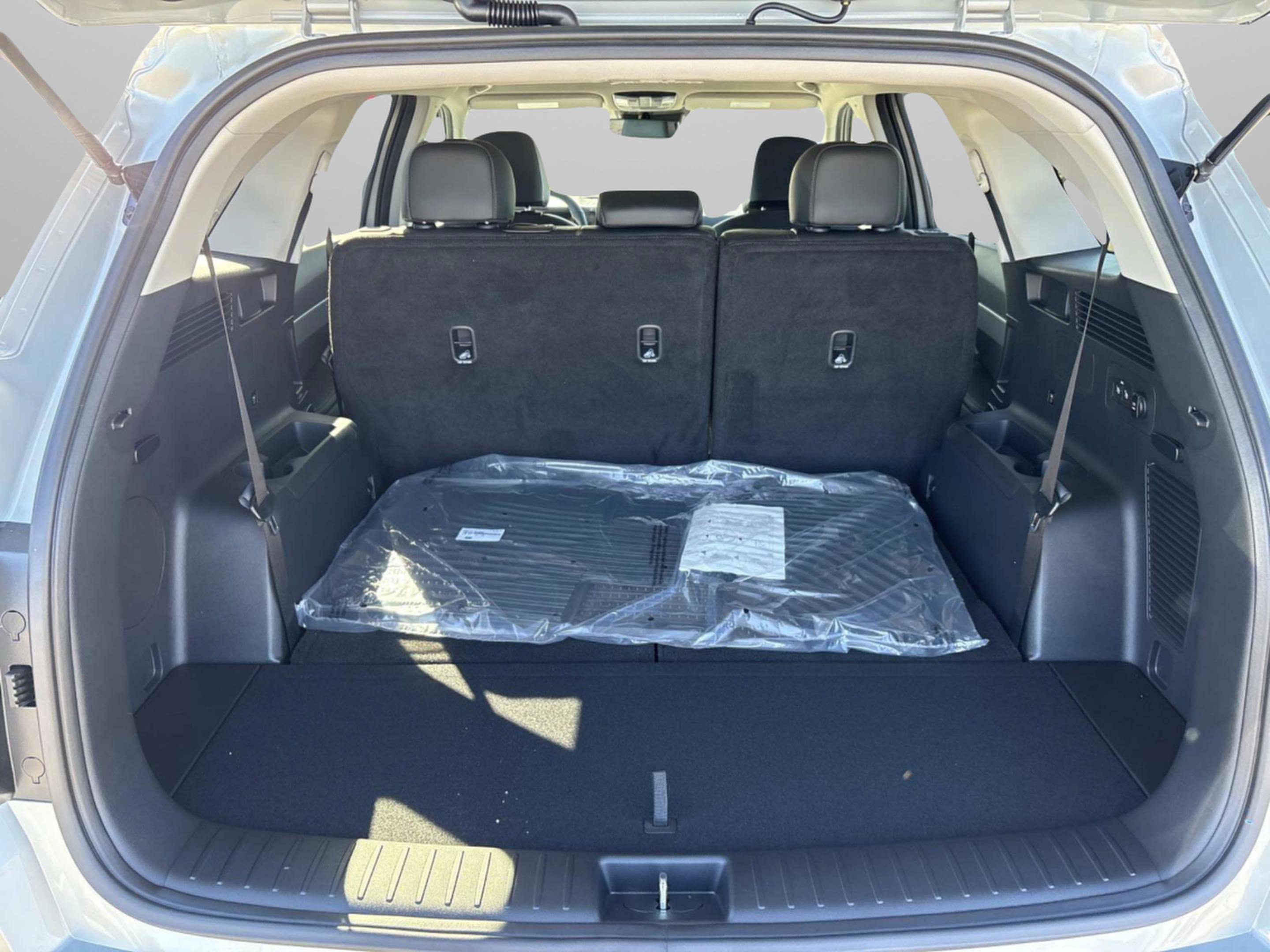 New 2026 Kia Sorento S image 13