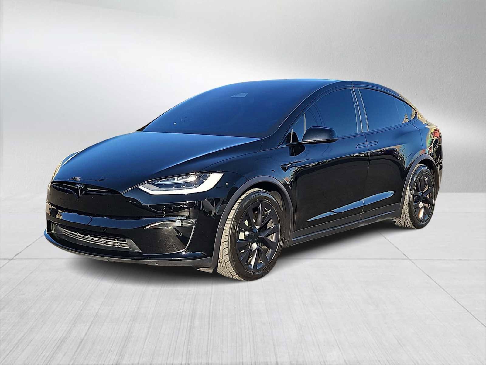 Used 2022 Tesla Model X Plaid image 4