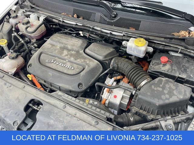 Used 2023 Chrysler Pacifica Limited image 30