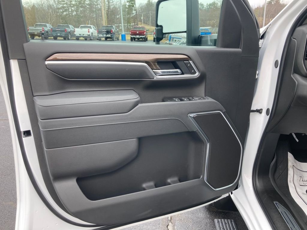 New 2026 Chevrolet Silverado 2500 LT w/ All Star Edition image 41