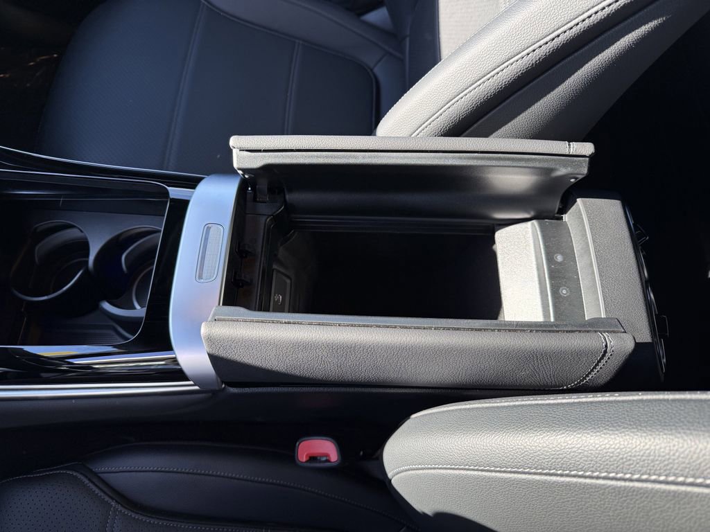 Certified 2025 Mercedes-Benz GLC 300 4MATIC image 18