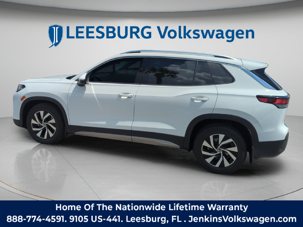 Used 2025 Volkswagen Tiguan S FWD image 10