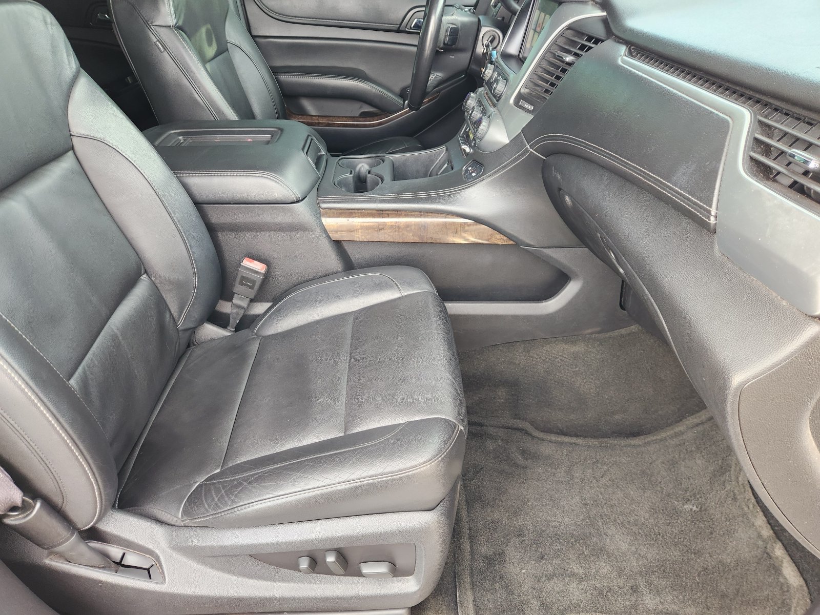 Used 2016 Chevrolet Tahoe LT RWD image 17