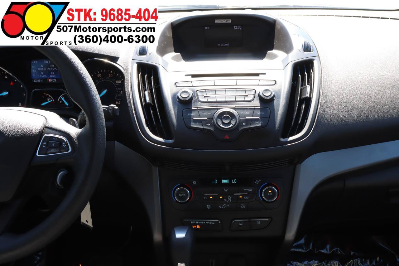 Used 2017 Ford Escape SE FWD image 21