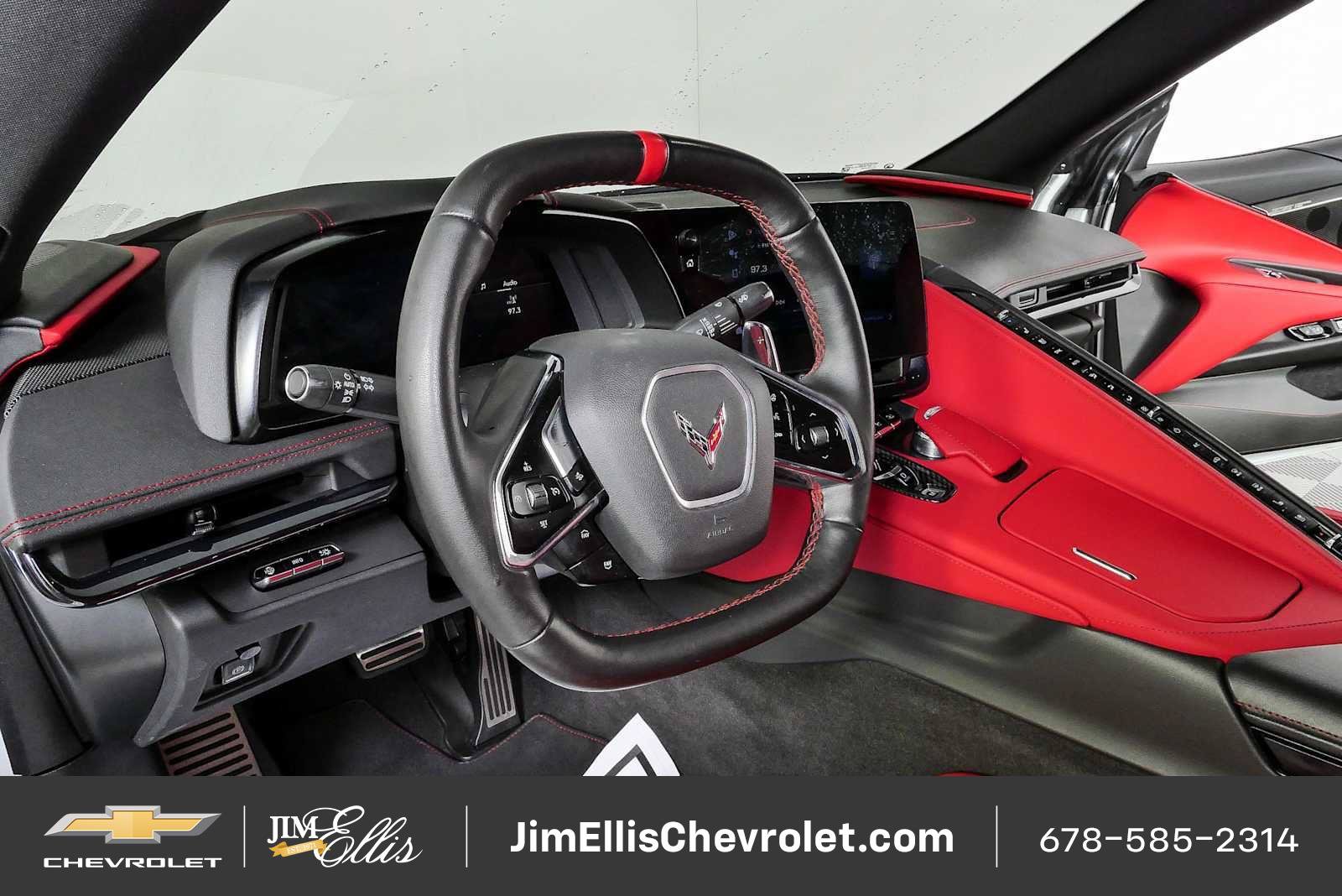 Certified 2024 Chevrolet Corvette Stingray Preferred Cpe w/ Stealth Interior Trim Package RWD image 4
