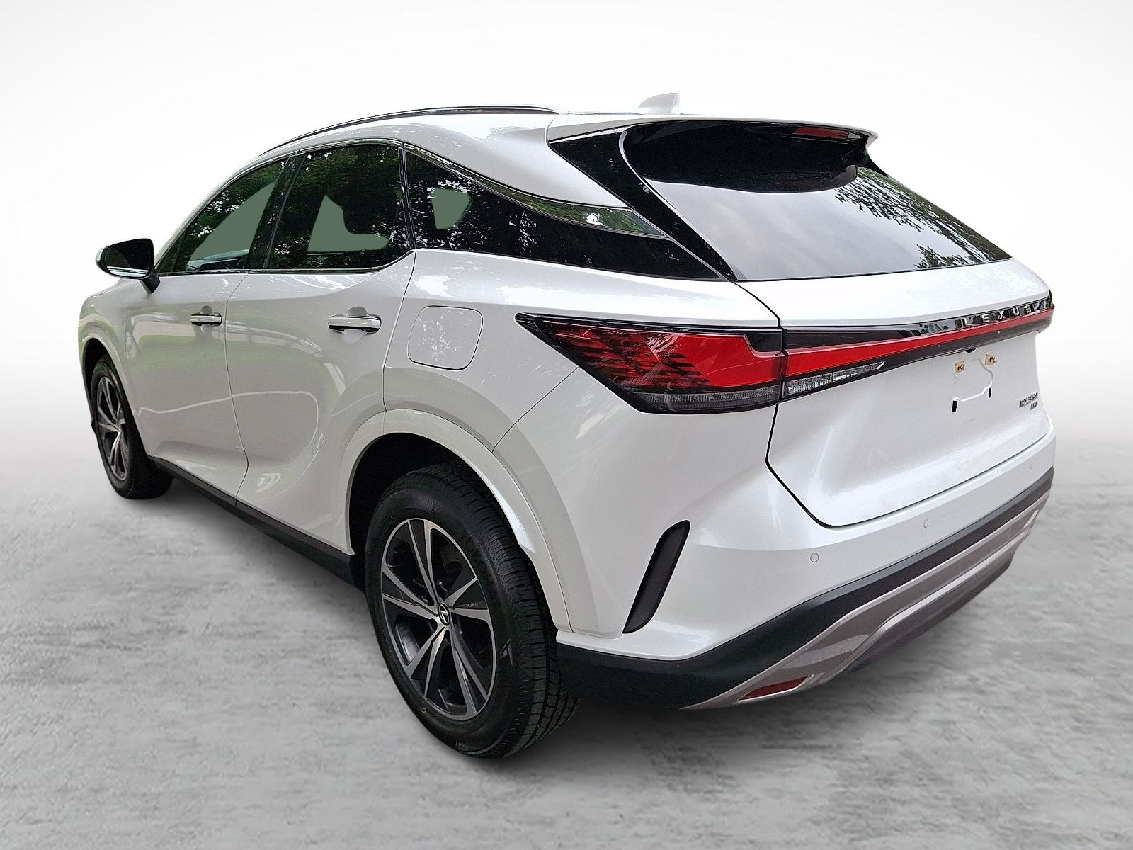 Used 2023 Lexus RX 350 Premium w/ Cold Area Package AWD/4WD image 4