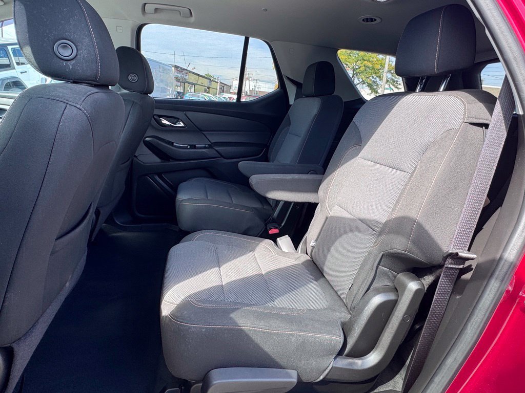 Used 2019 Chevrolet Traverse LT AWD/4WD image 15