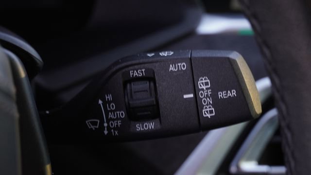 Used 2022 BMW X5 sDrive40i w/ Premium Package image 33