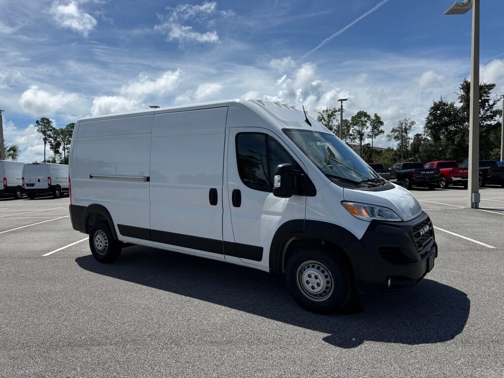 Used 2025 RAM ProMaster 2500 w/ Convenience Group FWD image 1