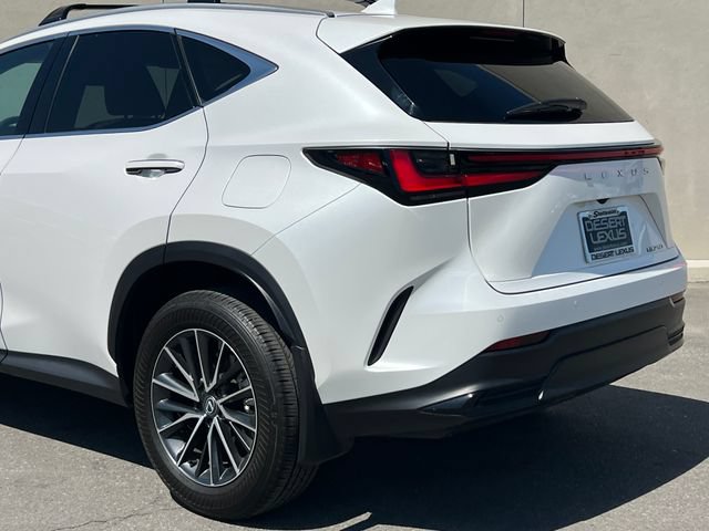 Used 2025 Lexus NX 250 FWD w/ Premium Package image 8