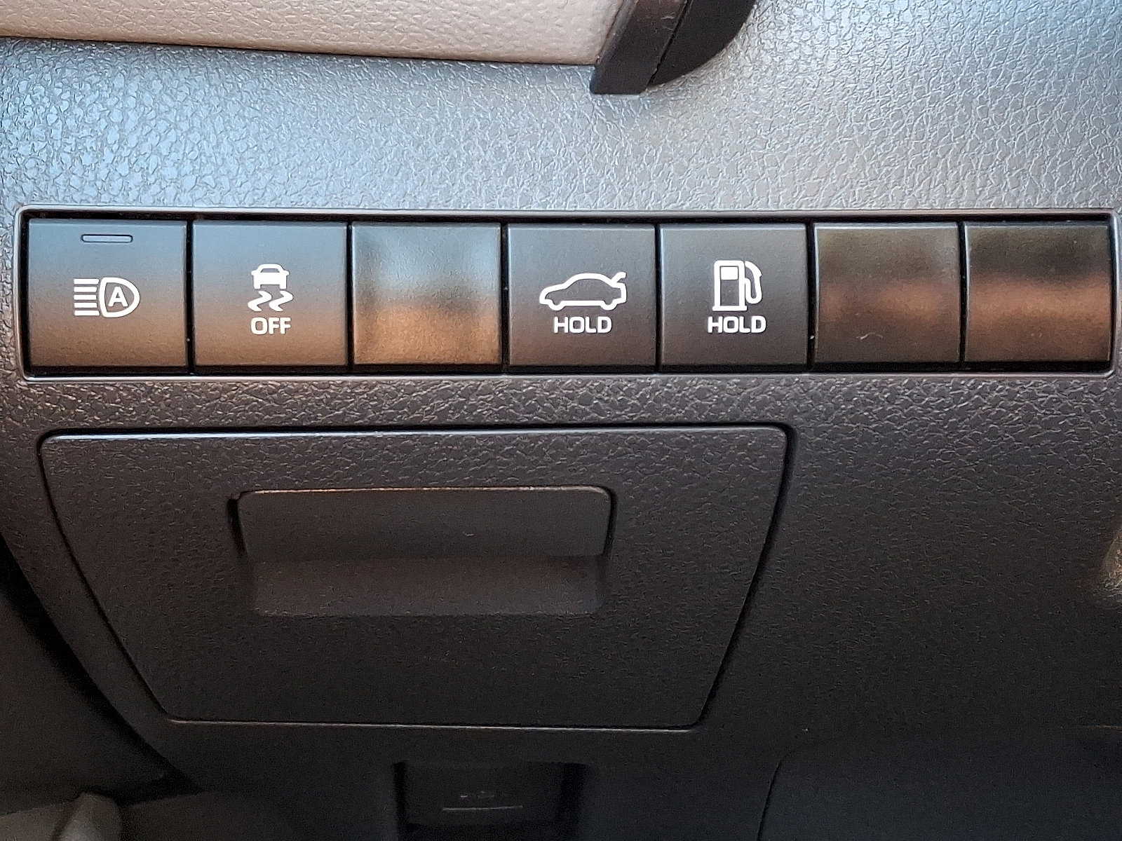 Used 2024 Toyota Camry LE image 24