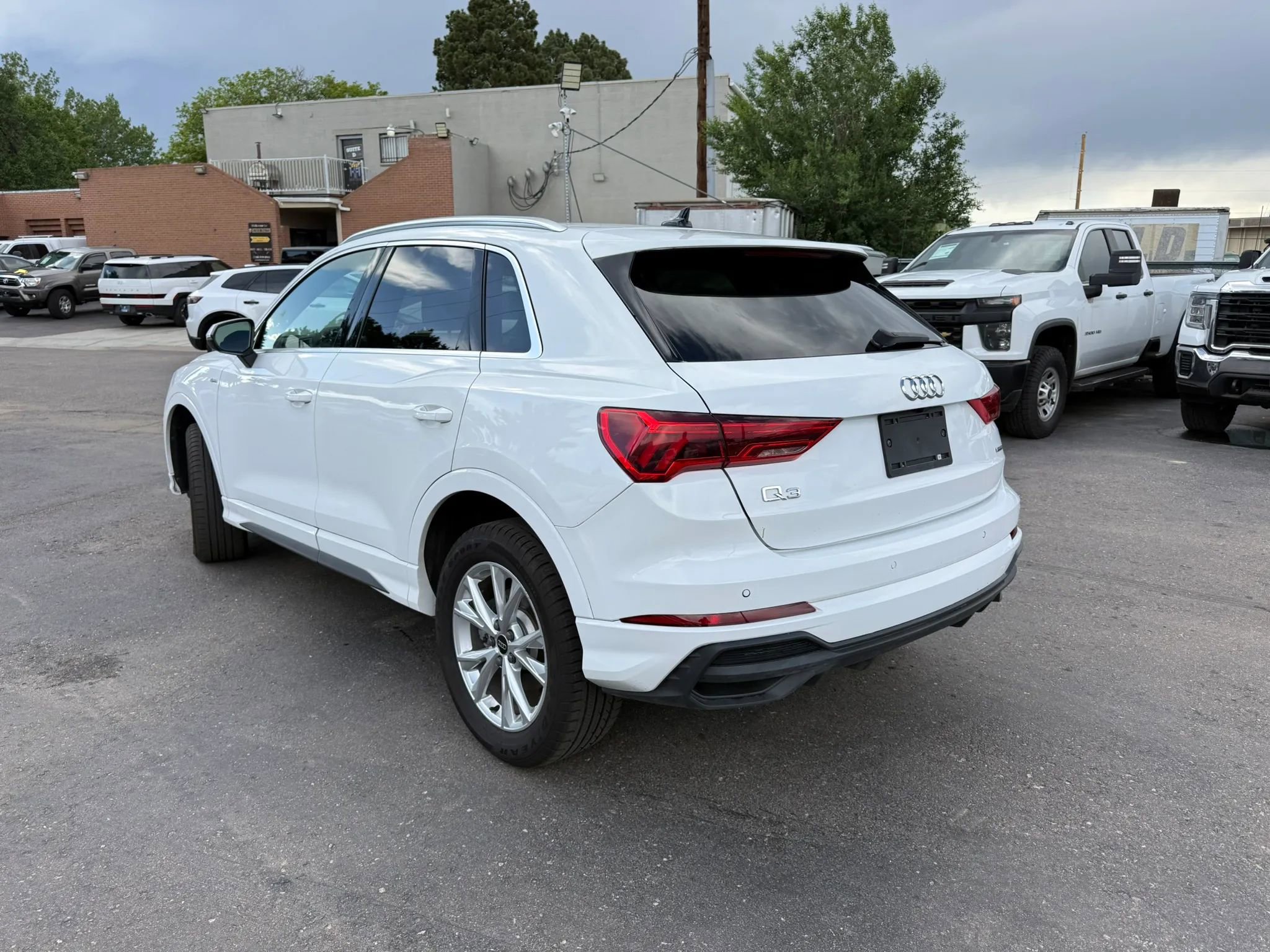 Used 2025 Audi Q3 2.0T Premium AWD/4WD image 4