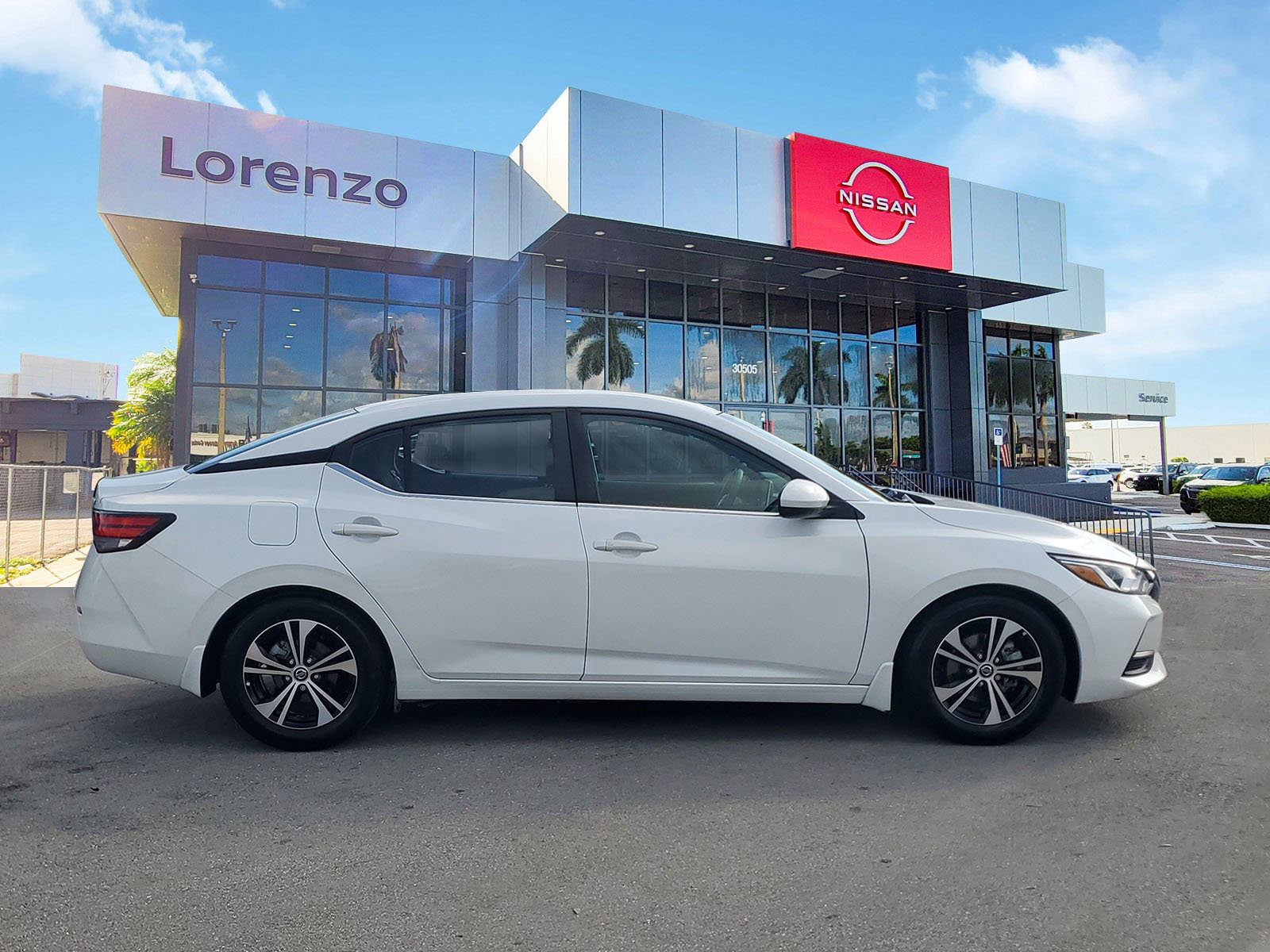 Used 2021 Nissan Sentra SV w/ Trunk Package FWD image 4