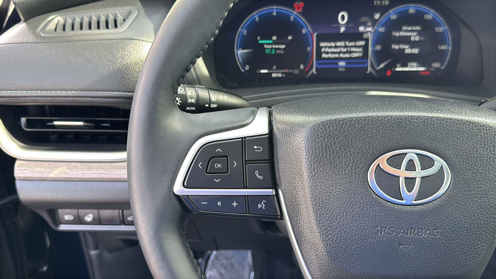 Used 2025 Toyota Grand Highlander FWD image 16