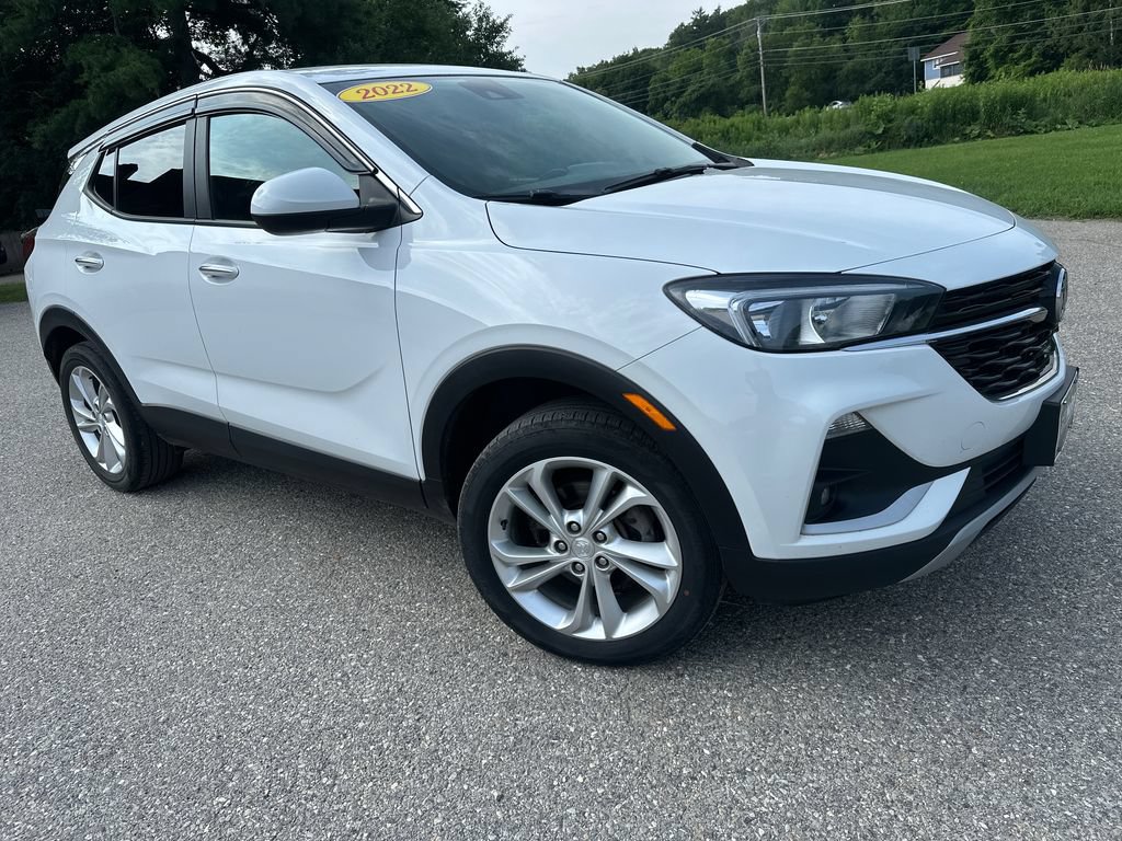 Used 2022 Buick Encore GX Preferred w/ Cold Weather Comfort Package AWD/4WD image 7