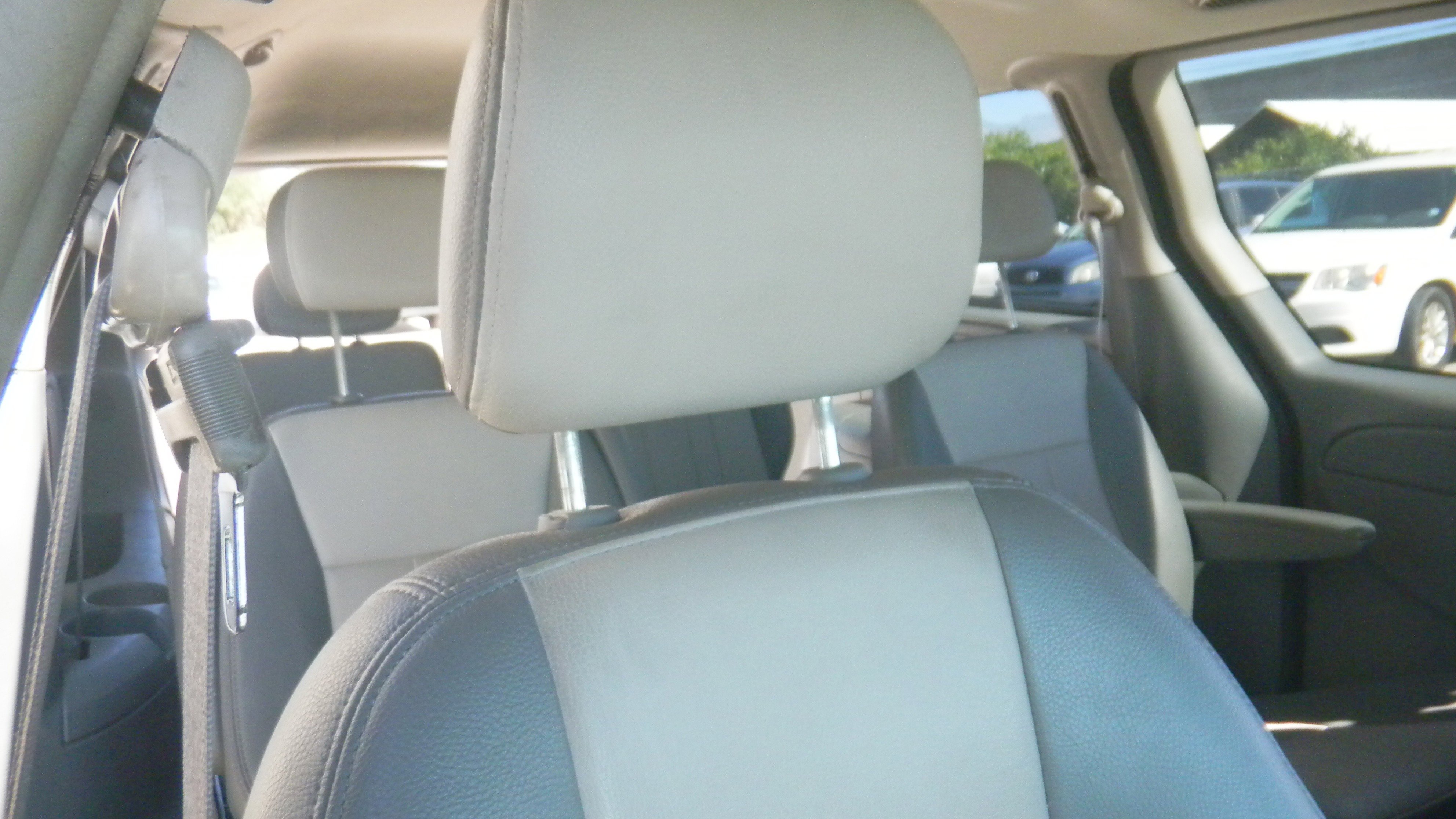 Used 2006 Dodge Grand Caravan SXT image 39