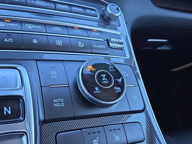 Certified 2023 Hyundai Santa Fe SEL w/ Winter Weather Package image 16