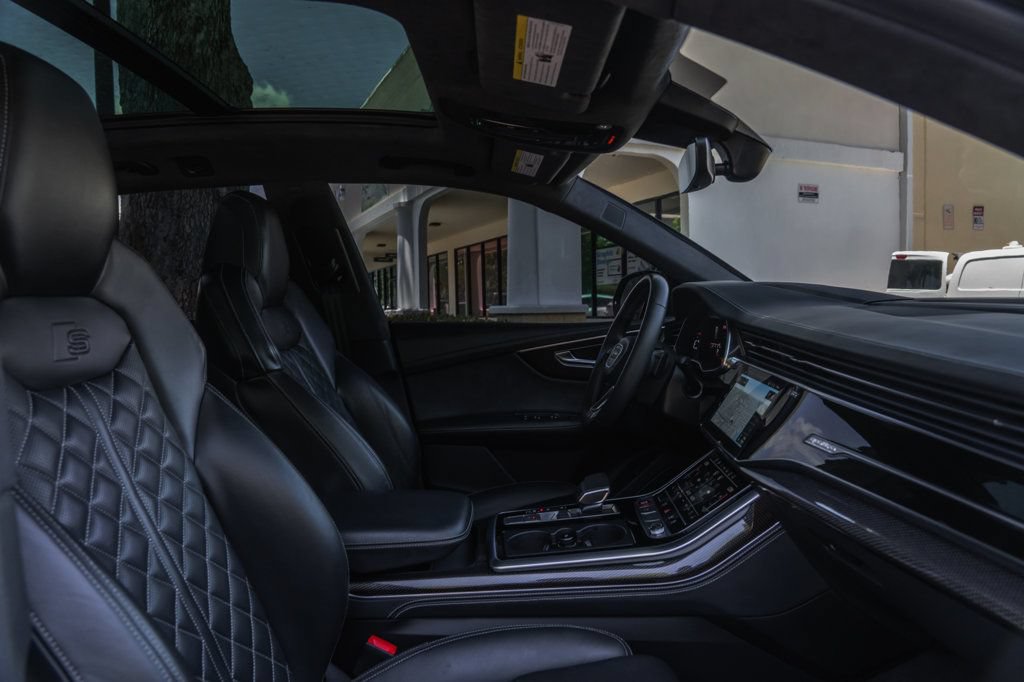 Used 2023 Audi SQ8 Prestige AWD/4WD image 27