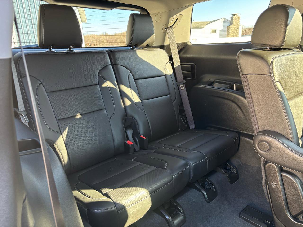 Used 2023 GMC Acadia SLT w/ Elevation Edition image 23