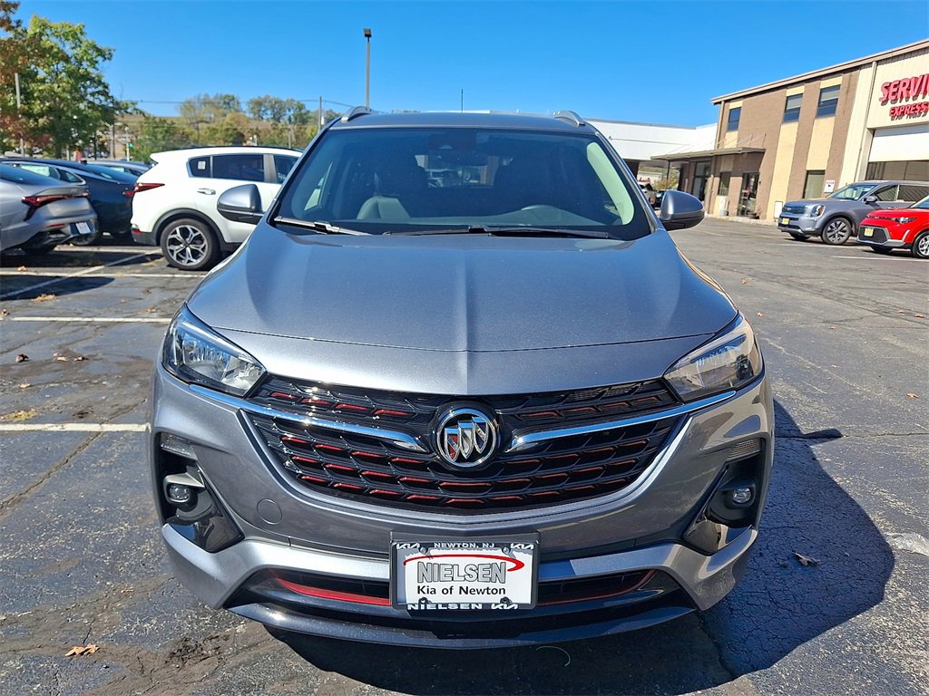 Used 2022 Buick Encore GX Select w/ Sport Touring Package image 21