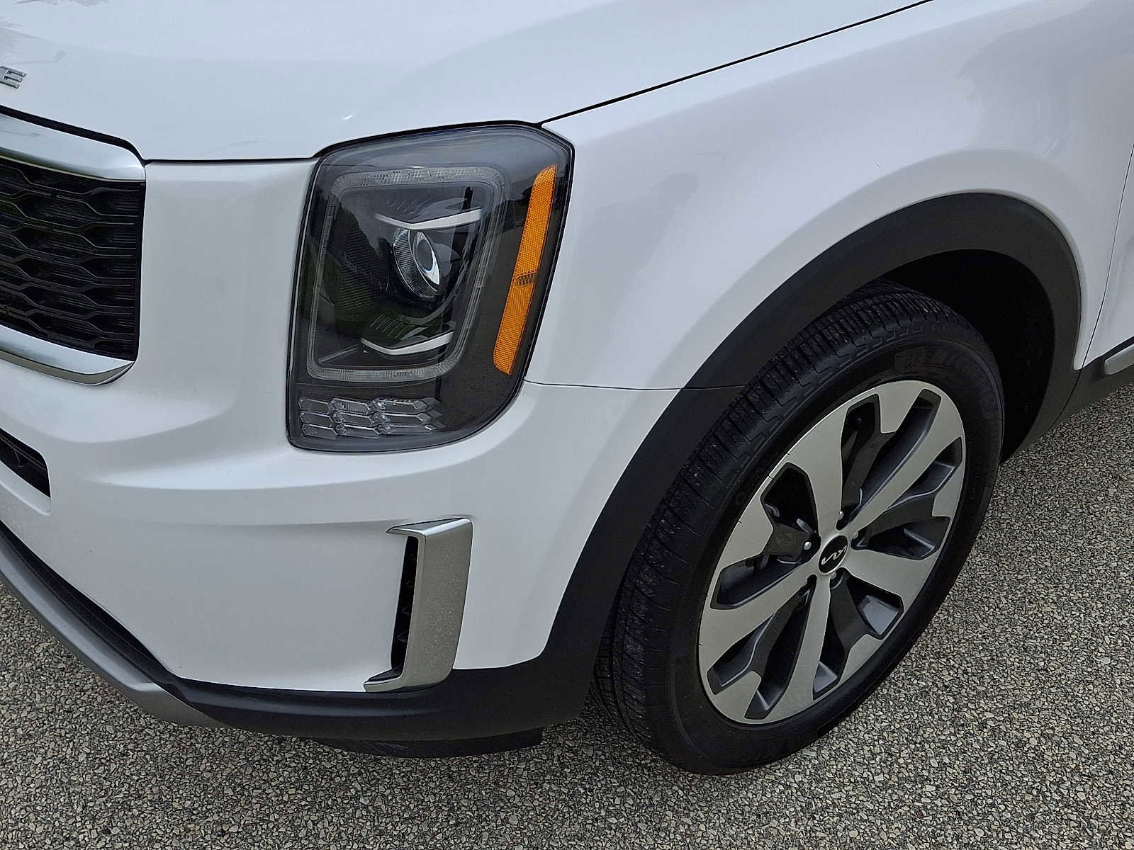 Used 2022 Kia Telluride S AWD/4WD image 11