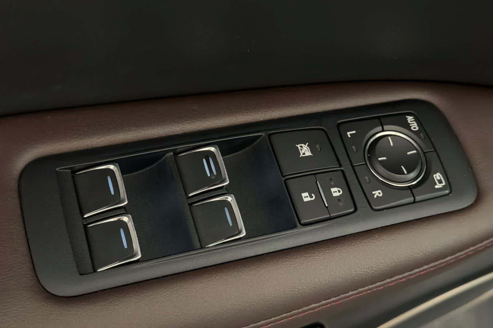 Used 2016 Lexus RX 350 AWD w/ Premium Package image 13