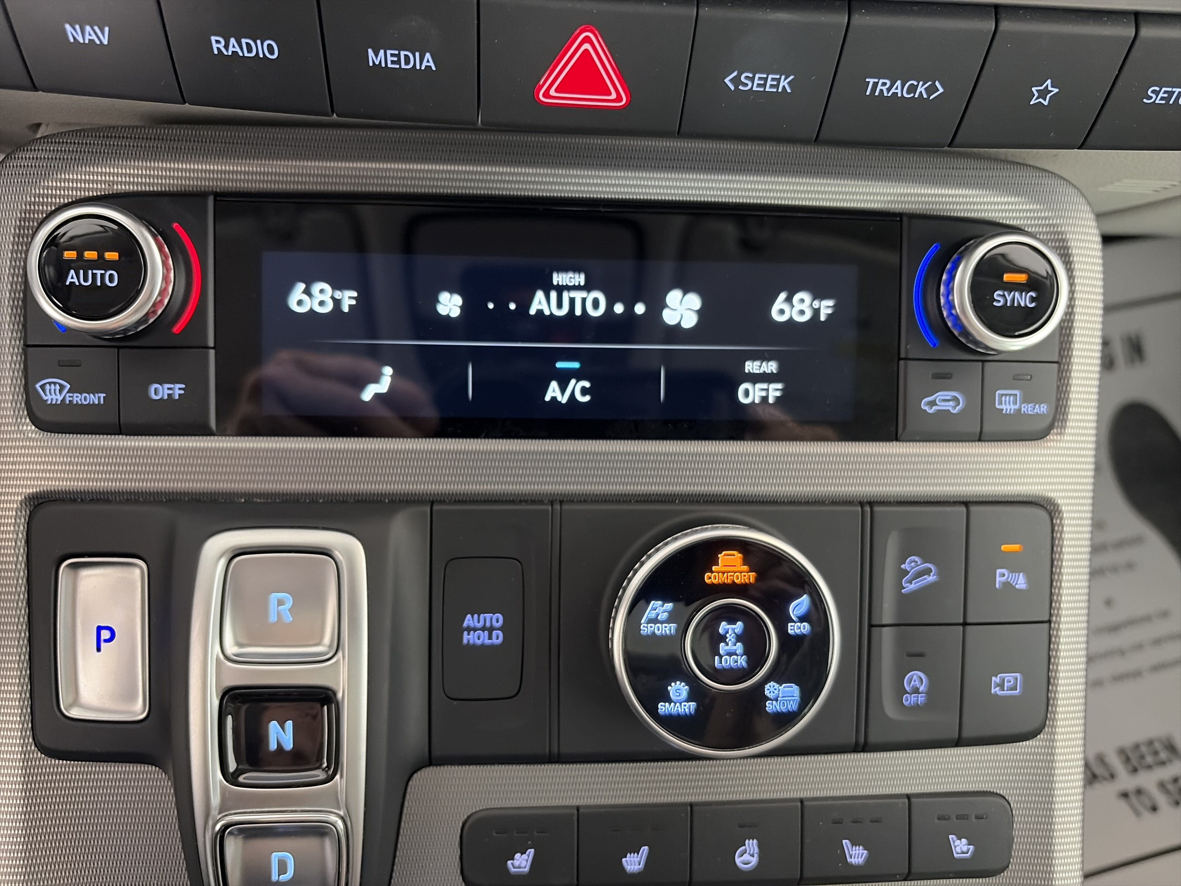 Certified 2025 Hyundai Palisade Calligraphy AWD/4WD image 30