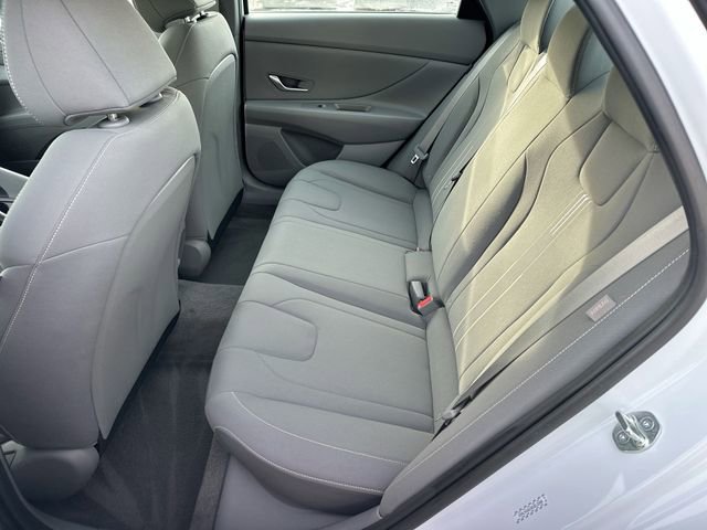 Used 2024 Hyundai Elantra SEL image 26