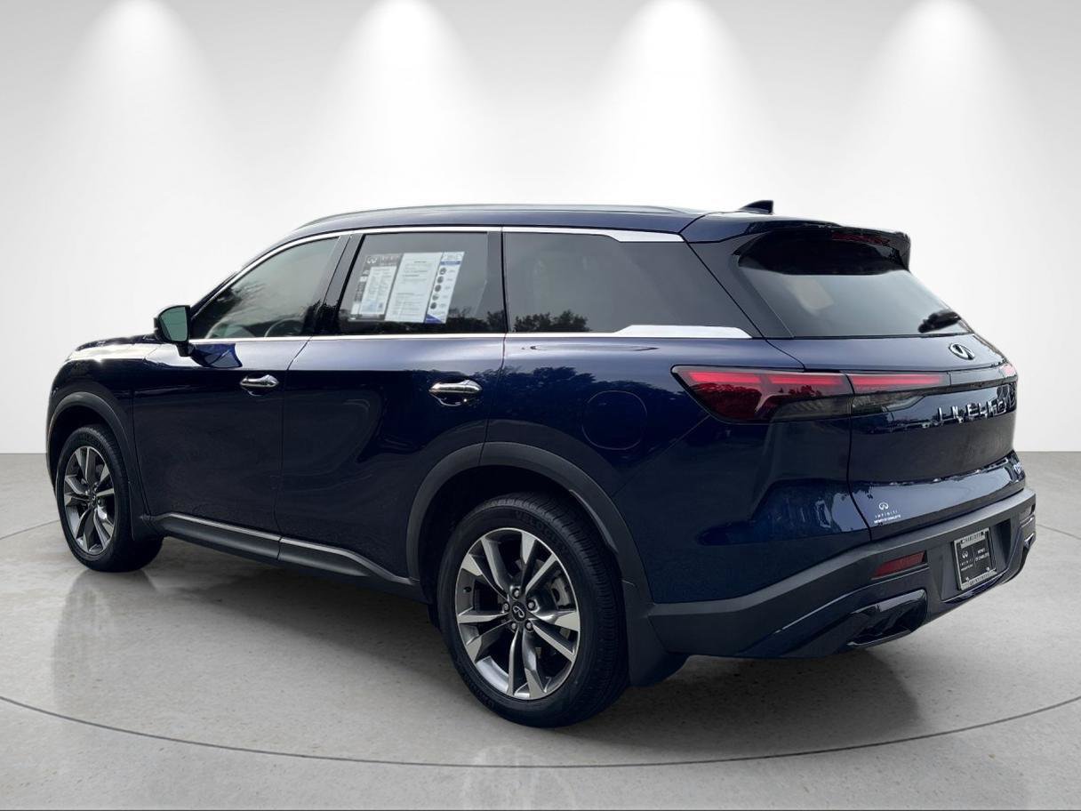 Used 2024 INFINITI QX60 Luxe FWD image 3