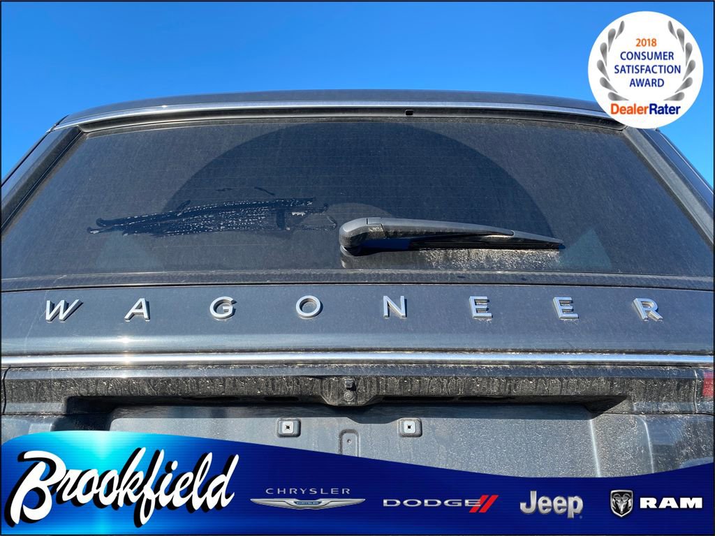 Used 2024 Jeep Wagoneer Series III image 12