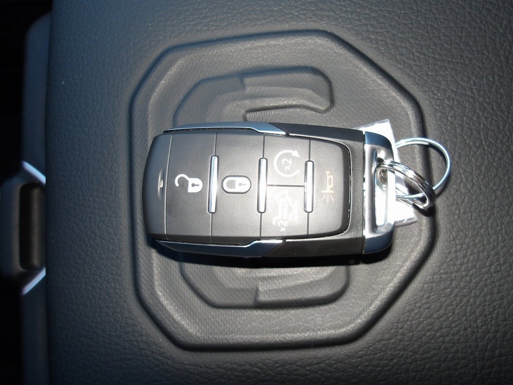 Used 2025 RAM 2500 Power Wagon image 22