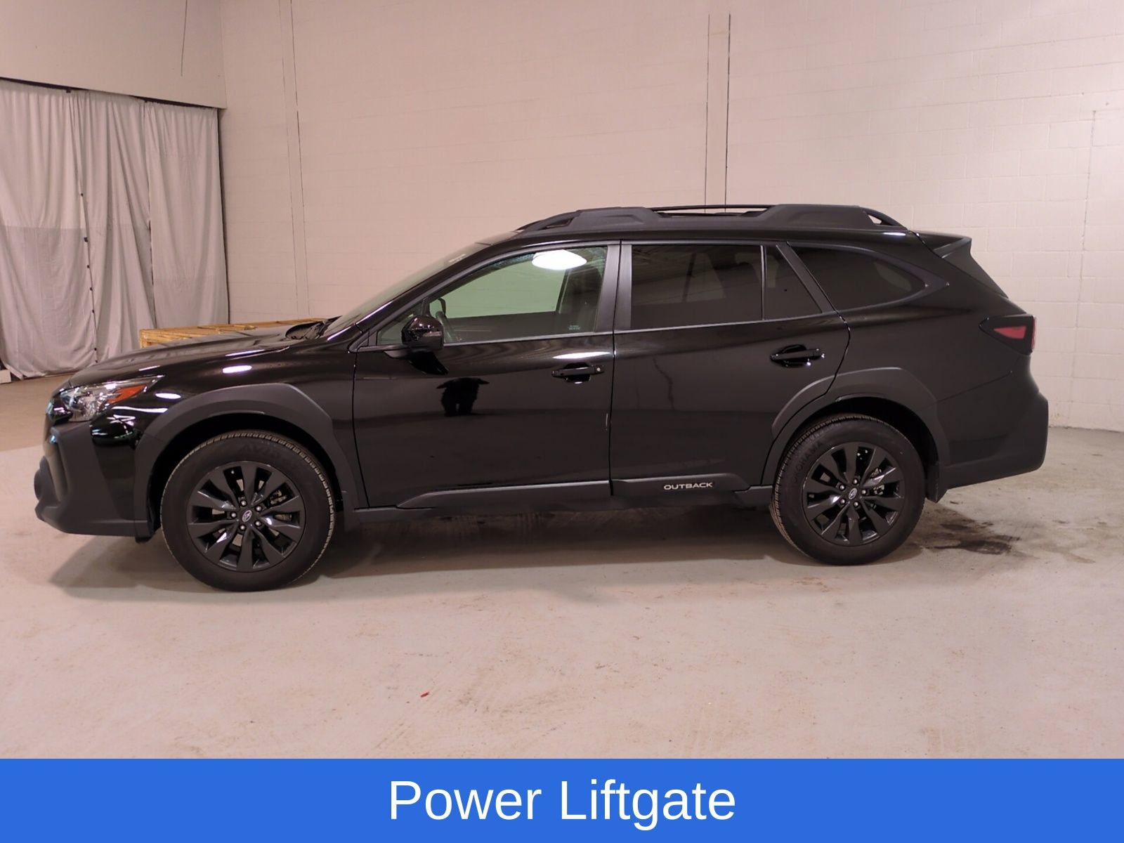 Used 2025 Subaru Outback Onyx Edition image 7