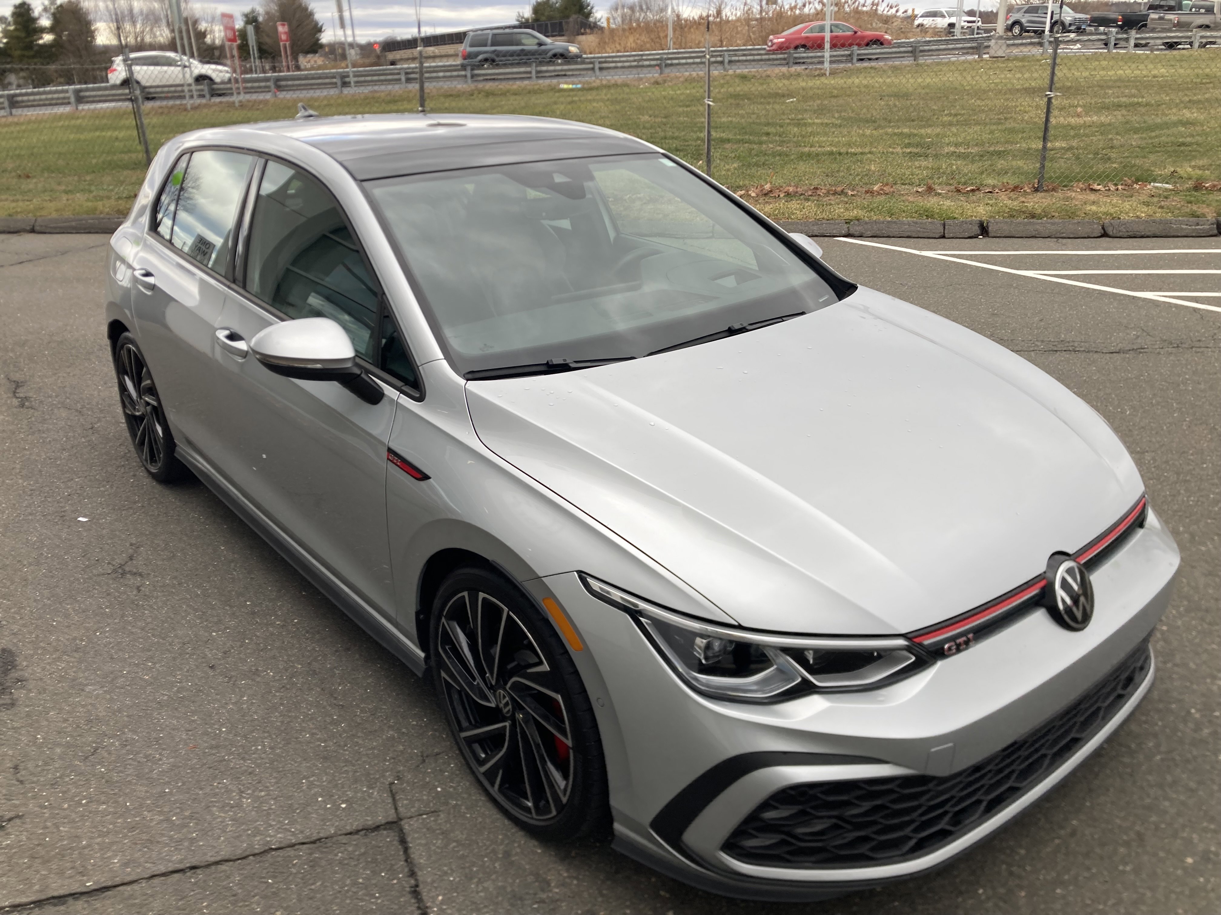 Used 2023 Volkswagen GTI Autobahn image 3