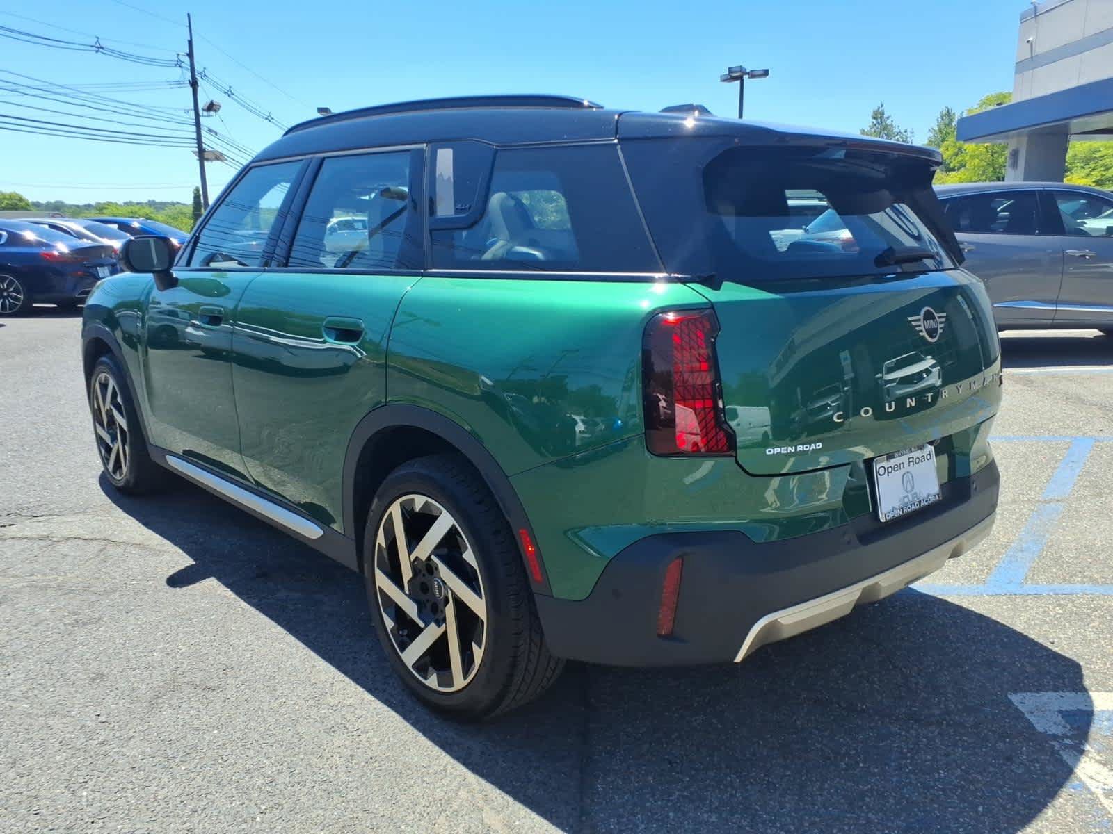 Used 2025 MINI Cooper Countryman S AWD/4WD image 4