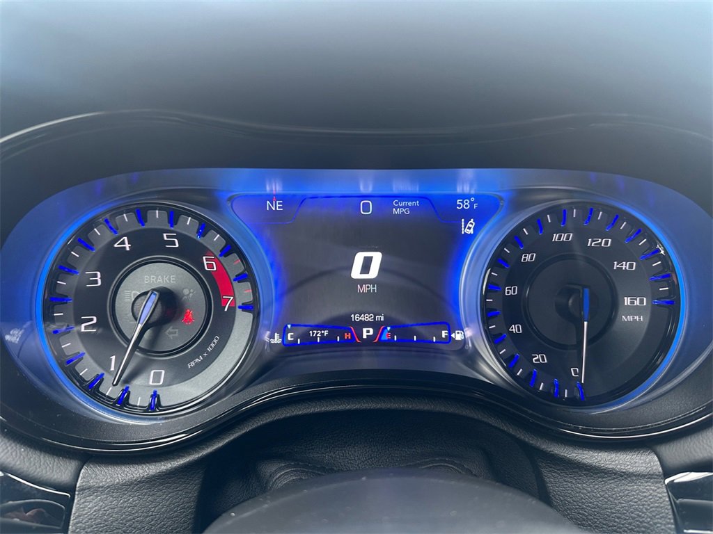 Certified 2023 Chrysler 300 C image 18