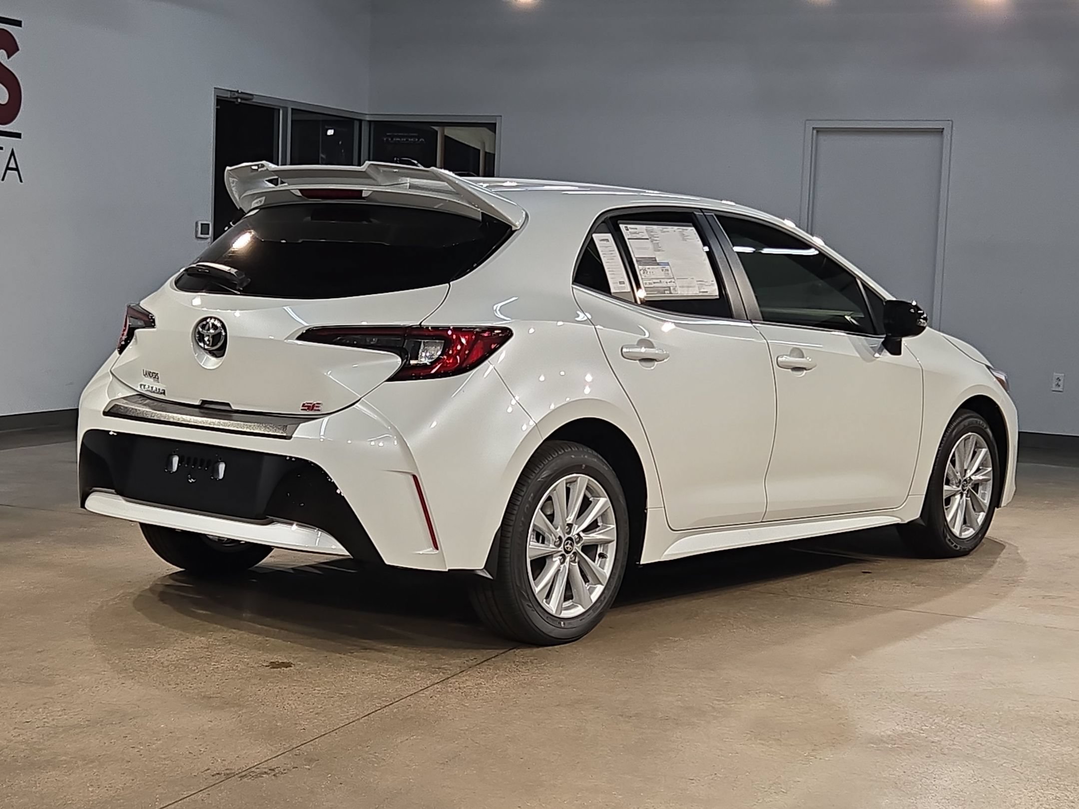New 2027 Toyota Corolla SE FWD image 7