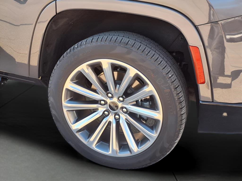 New 2025 Jeep Grand Wagoneer Base w/ 8-Passenger Seating Package image 24