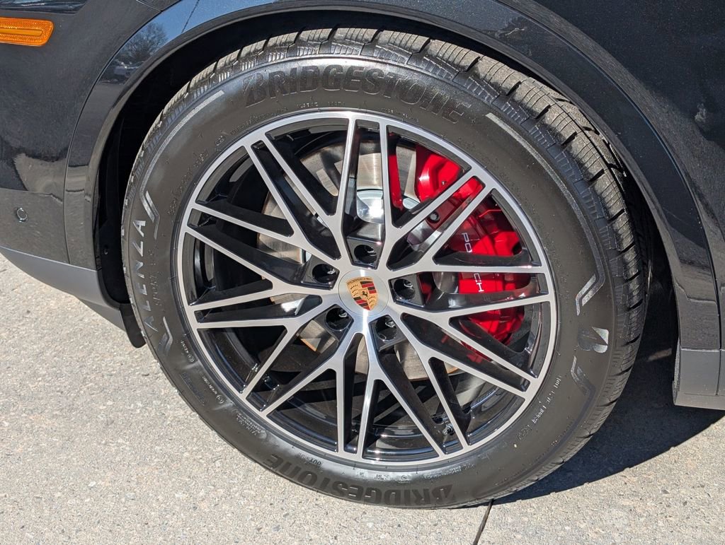 New 2026 Porsche Cayenne S image 30