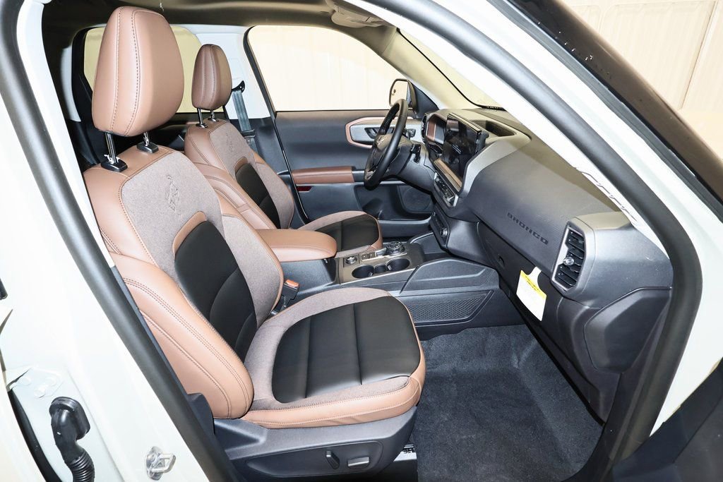 New 2025 Ford Bronco Sport Outer Banks w/ Outer Banks Tech Package+ image 14