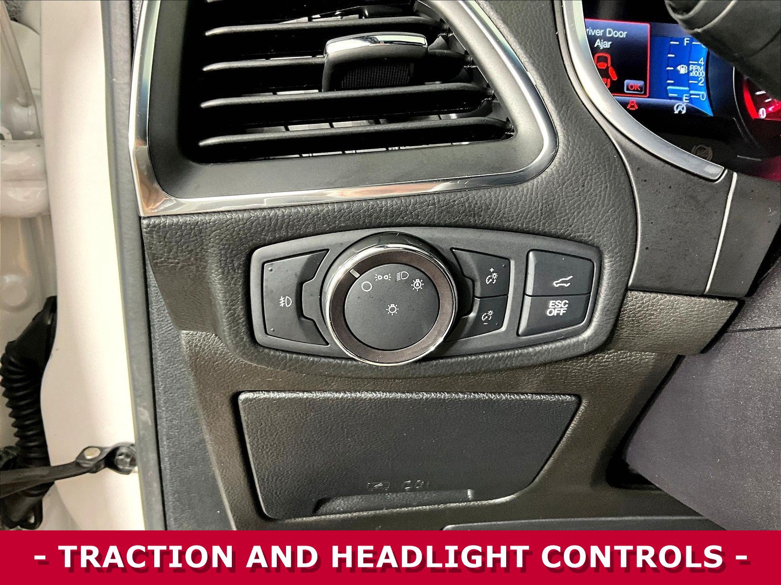 Used 2019 Ford Edge ST w/ Equipment Group 401A AWD/4WD image 37